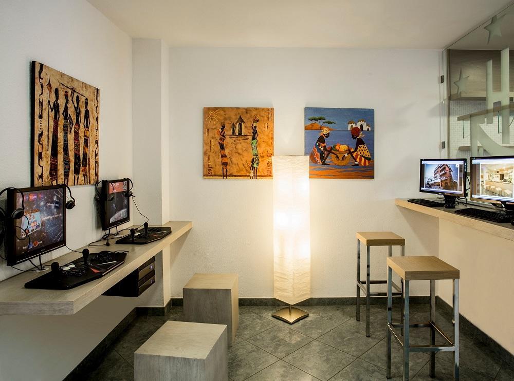 Hotel Giulietta سينِغاليا المظهر الخارجي الصورة